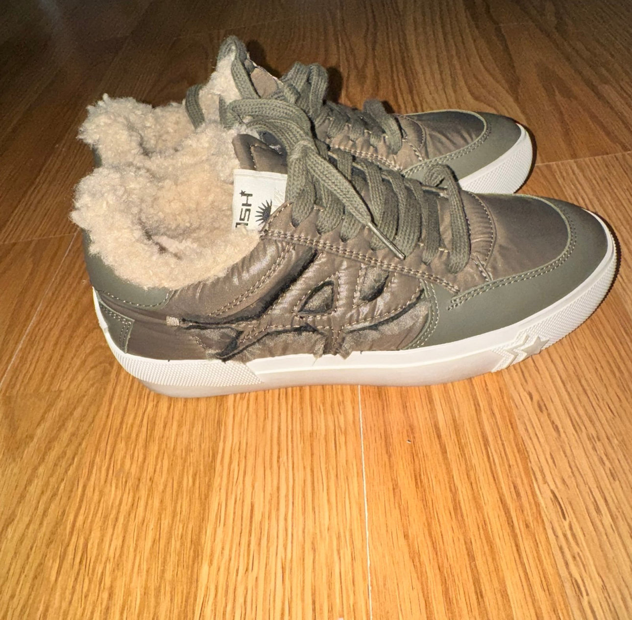Malibu faux fur sneakers