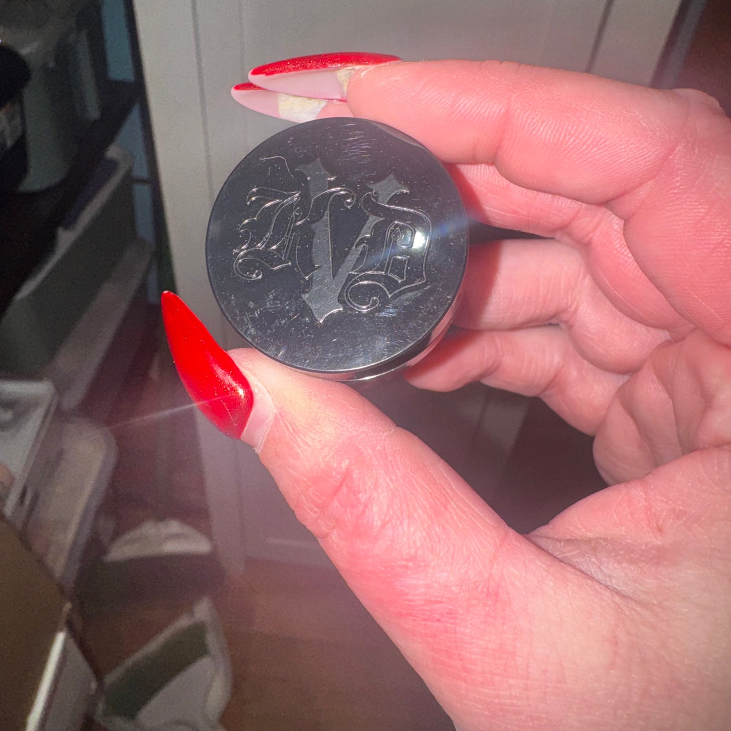 Mini setting powders