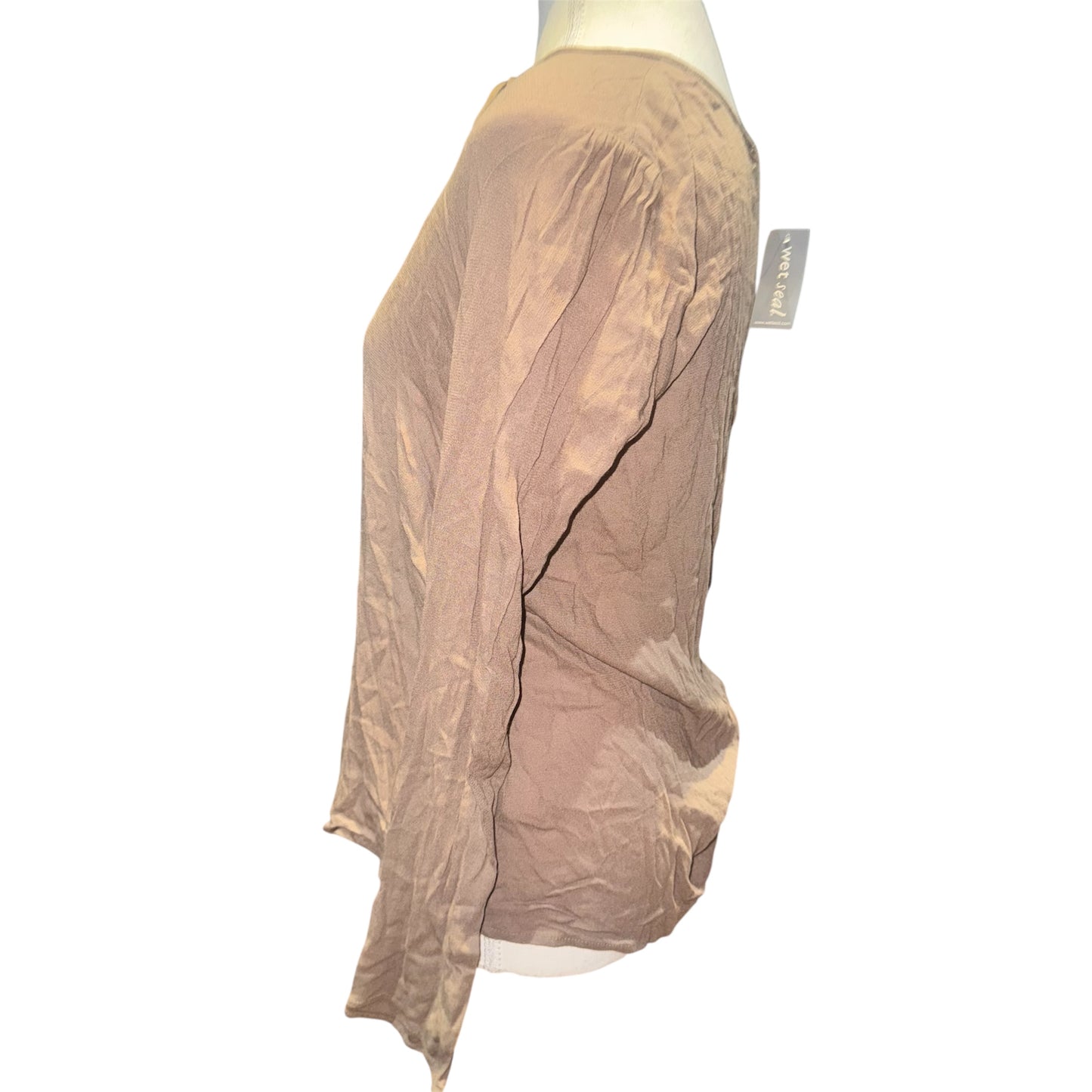 Keyhole front tie blouse