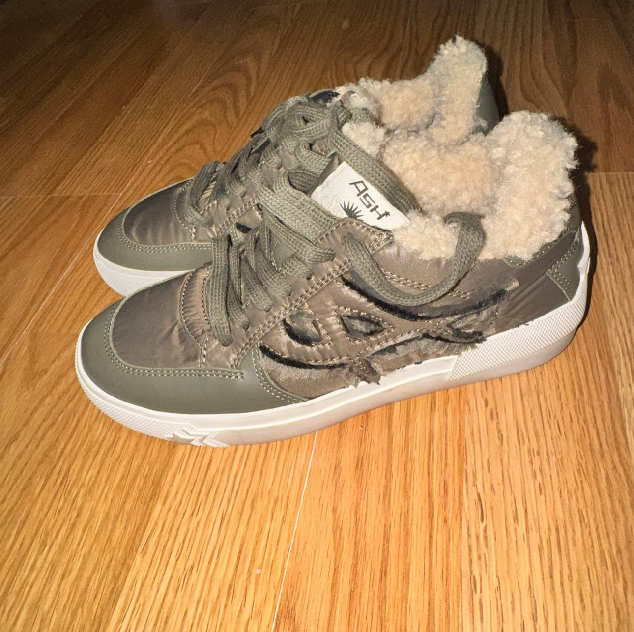 Malibu faux fur sneakers