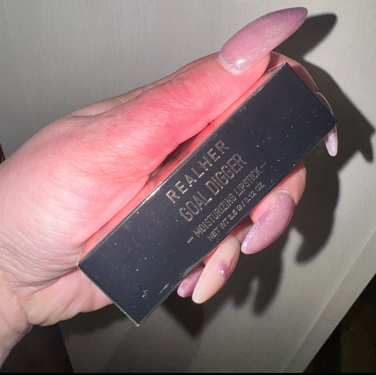 Moisturizing lipstick