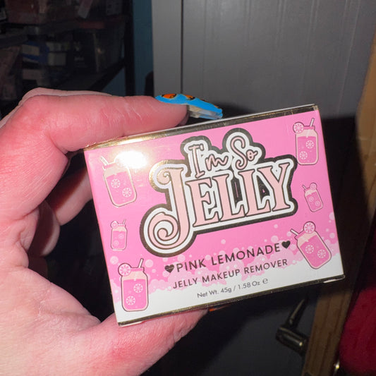 Limited edition I’m so jelly makeup remover