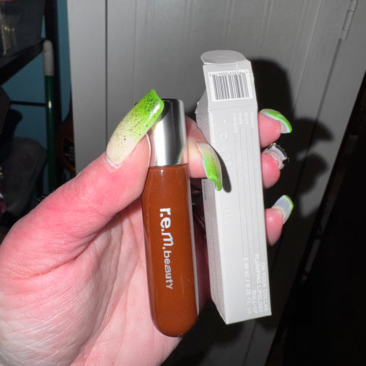 On your collar lip plumping gloss