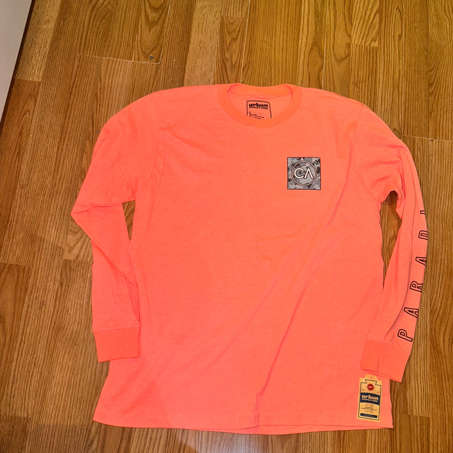 Men’s long sleeve tee